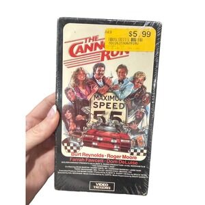 The Cannonball Run VHS Tape 1990 Video Treasures HTF Burt Reynolds Race Comedy